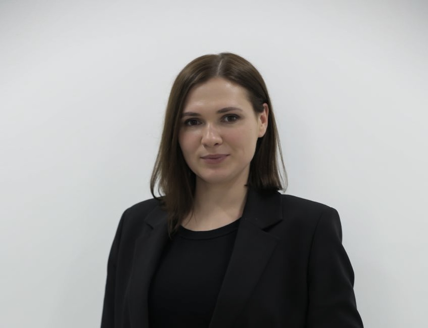 Поздравляем с днем рождения Алёну Олеговну Попкову!